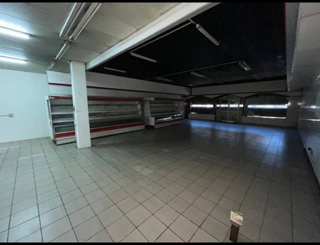 496M² BUSINESS TO LET IN BOKSBURG CENTRAL